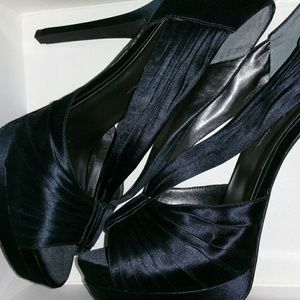Jessica Simpson high heels